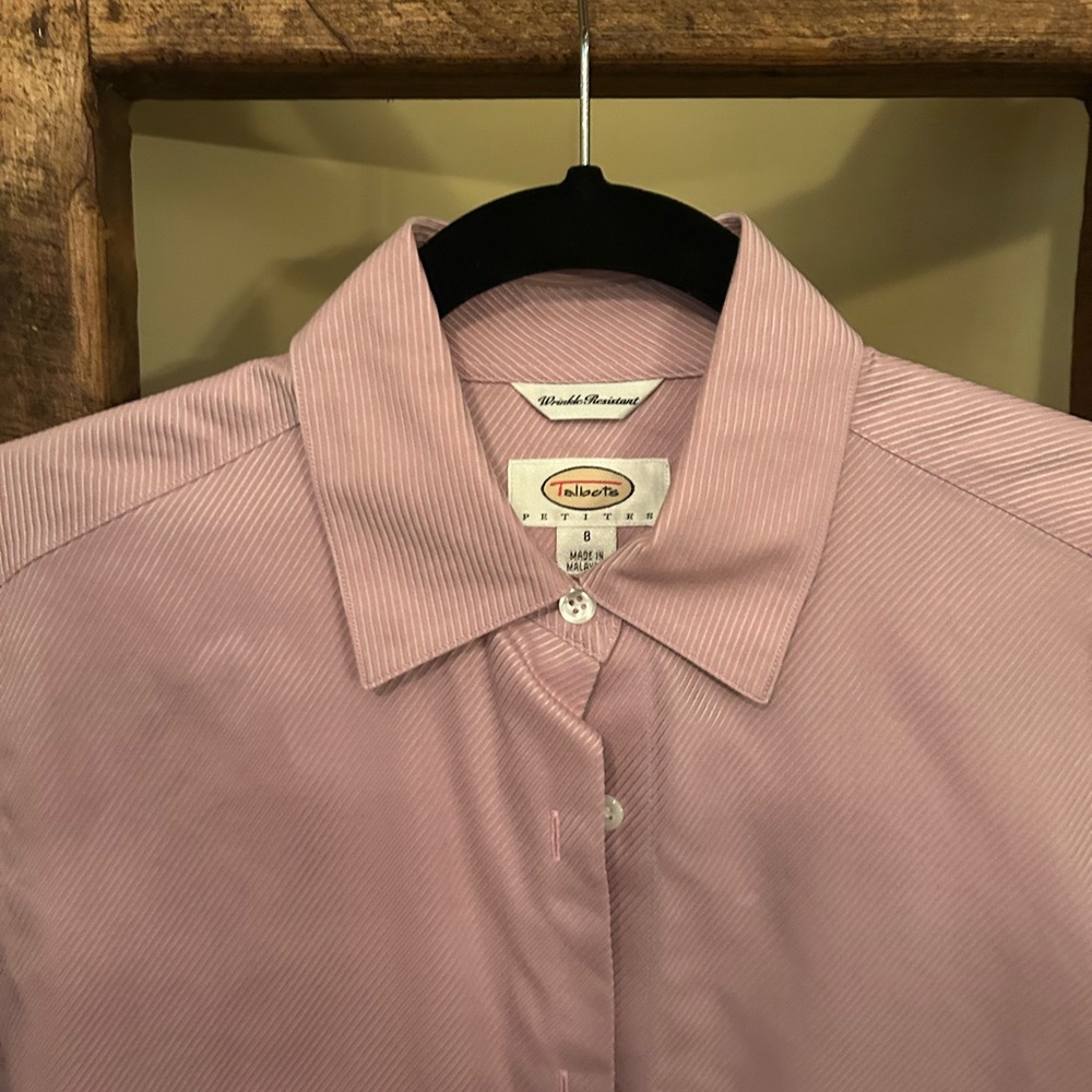 TALBOT'S PETITES  STRIPED BUTTON DOWN SZ 8